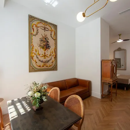 Pries Homes - Center Apartament *